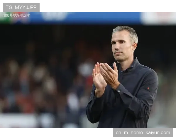 埃泽北伦敦德比两战五球 追平枪手传奇亨利范佩西纪录